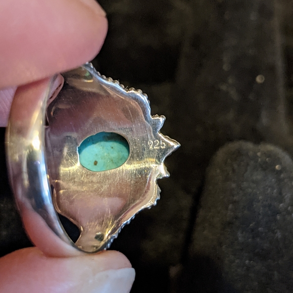 Arizona Mohave Turquoise .925 Silver Ring, size 8 - Picture 5 of 8